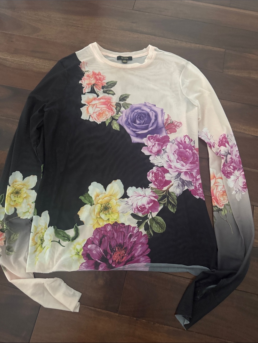 AFRM Black and White Ombre Long-Sleeve mèche Floral Tee with Purple & Pink Bloom